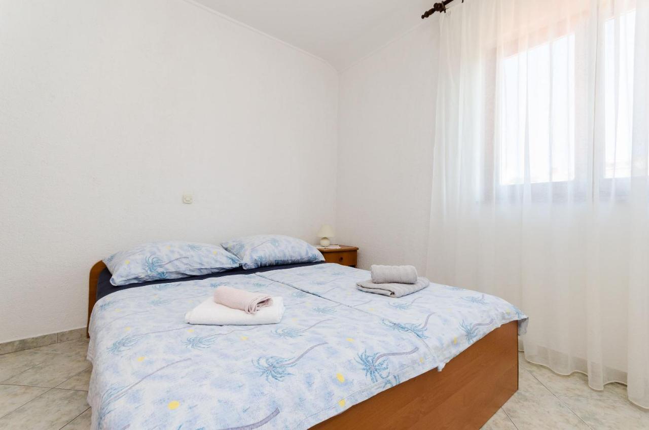 Apartments Danica ロパール エクステリア 写真