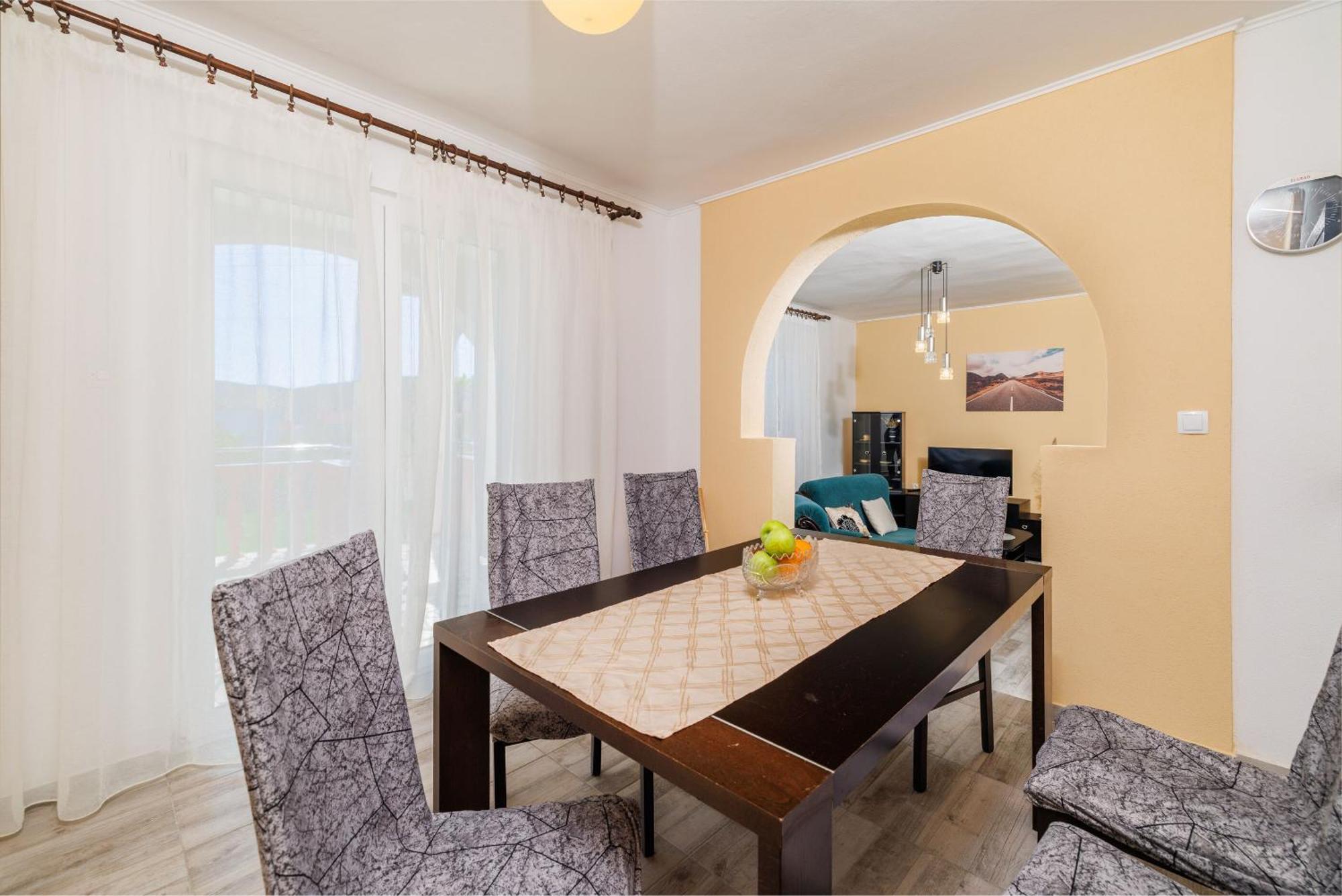 Apartments Danica ロパール エクステリア 写真